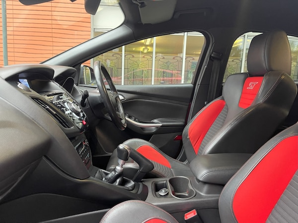 Used Ford Focus 2013 for sale - 75621076: Photo 89
