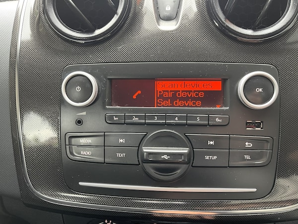 Used Dacia Sandero 2017 for sale - 74896825: Photo 18