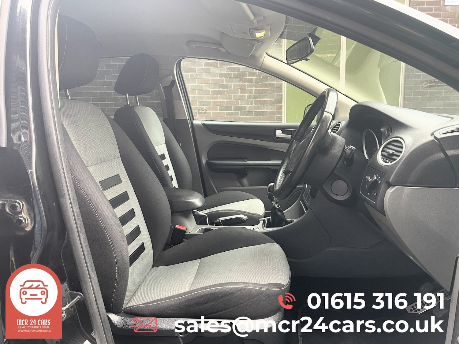 Used Ford Focus 2011 for sale - 76605816: Photo 25