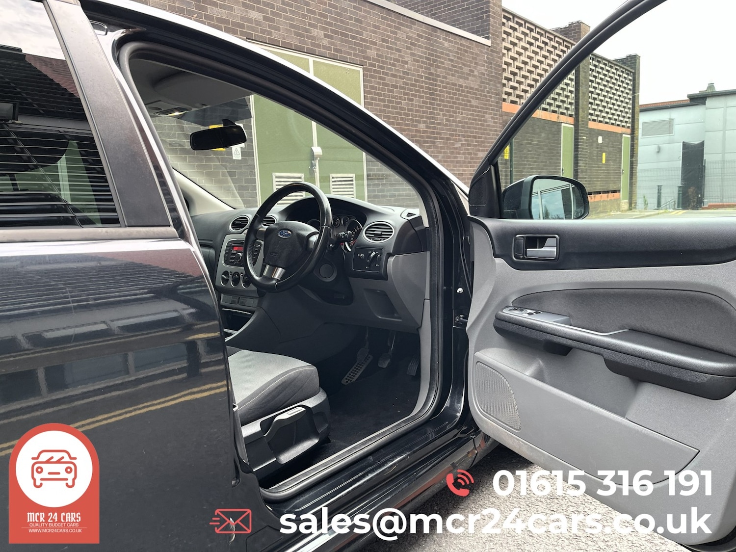 Used Ford Focus 2011 for sale - 76605816: Photo 31