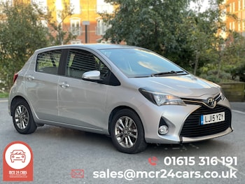 Used Toyota Yaris 2015 for sale - 76605915: Photo