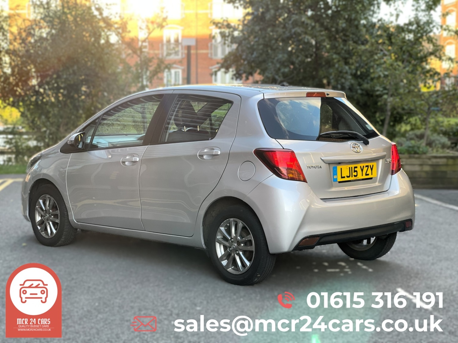 Used Toyota Yaris 2015 for sale - 76605915: Photo 2