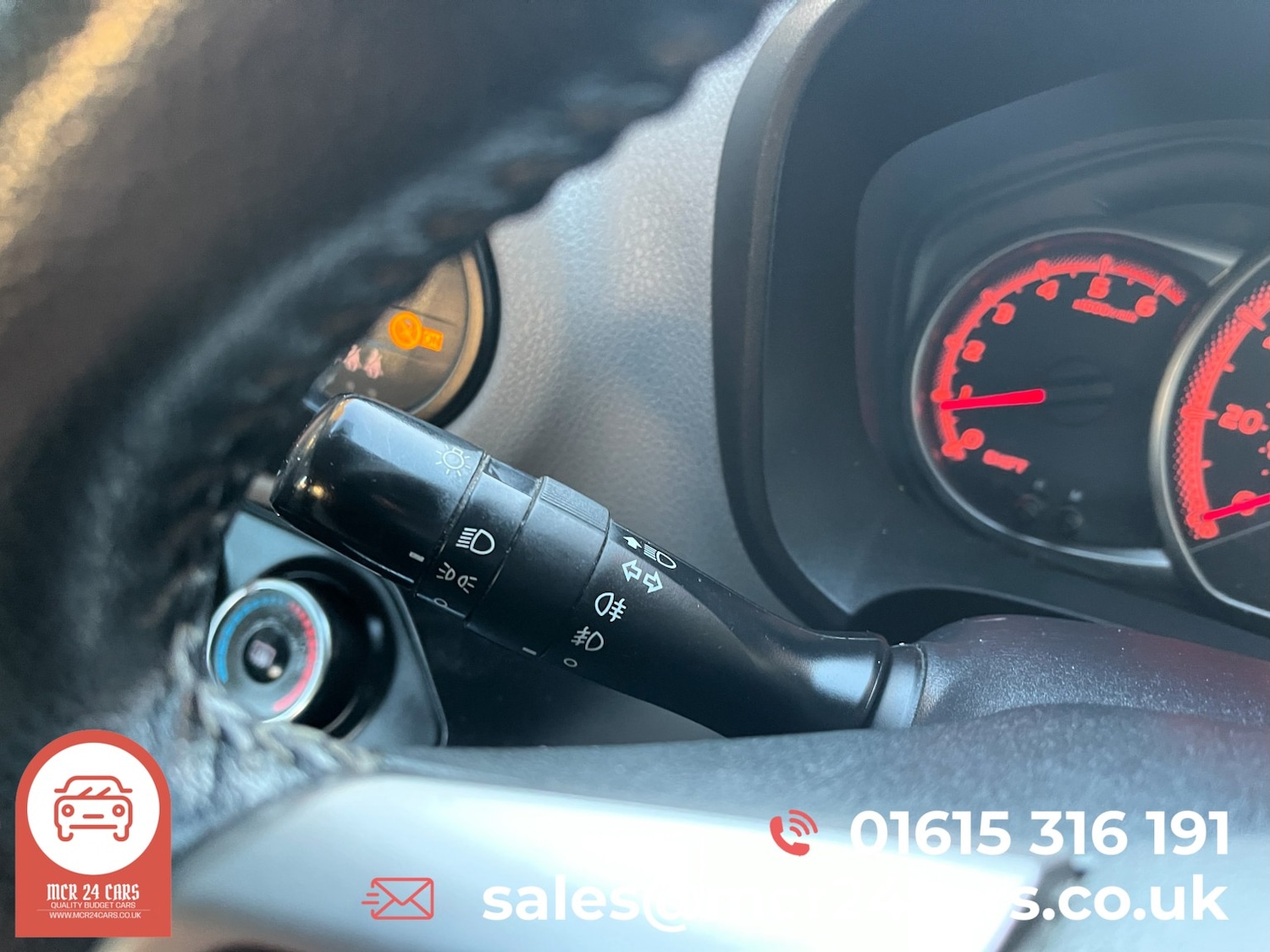 Used Toyota Yaris 2015 for sale - 76605915: Photo 64