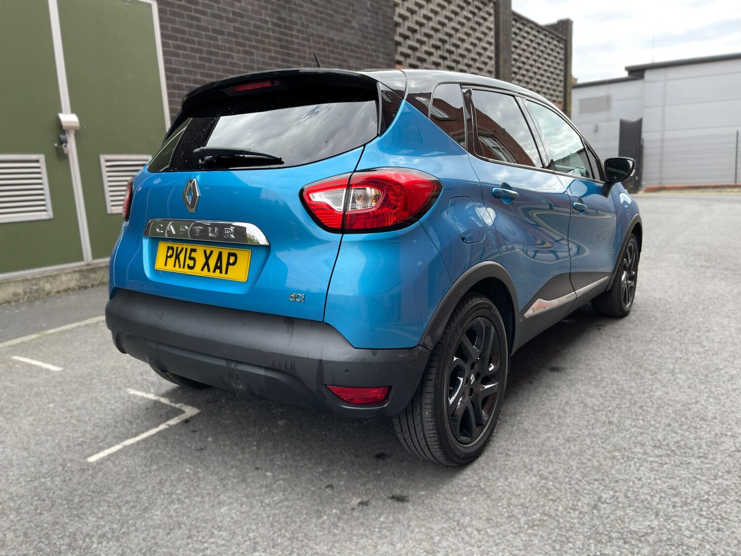 Vehicle 27