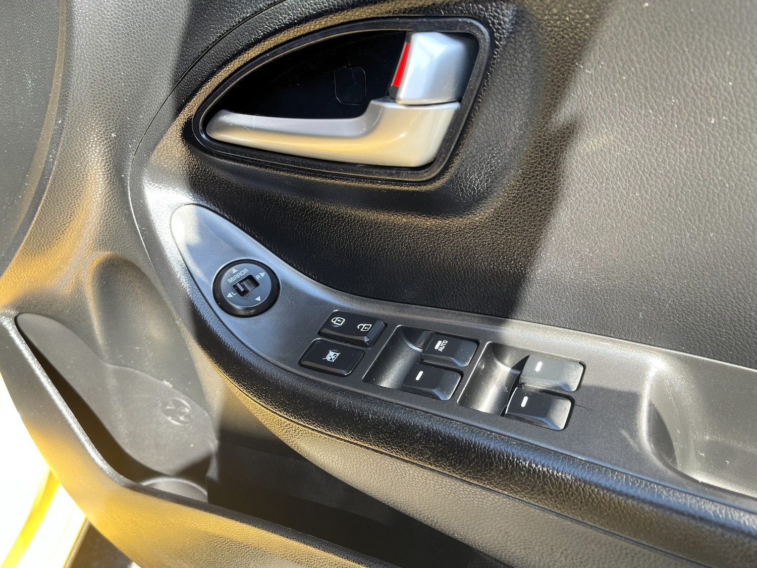 Used Kia Picanto 2015 for sale - 76605667: Photo 25