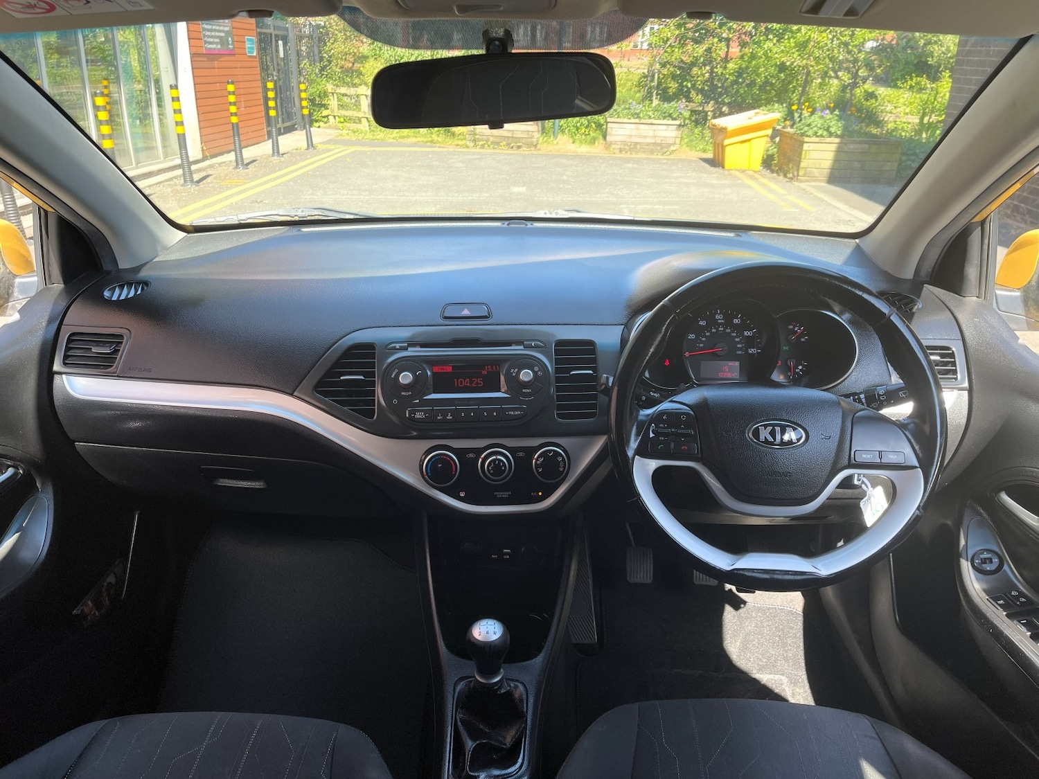 Used Kia Picanto 2015 for sale - 76605667: Photo 28