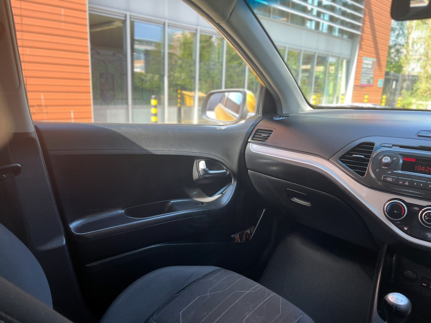 Used Kia Picanto 2015 for sale - 76605667: Photo 31