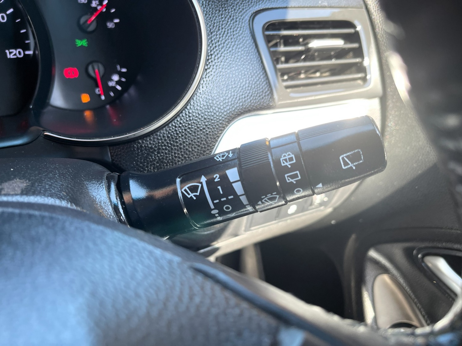 Used Kia Picanto 2015 for sale - 76605667: Photo 36