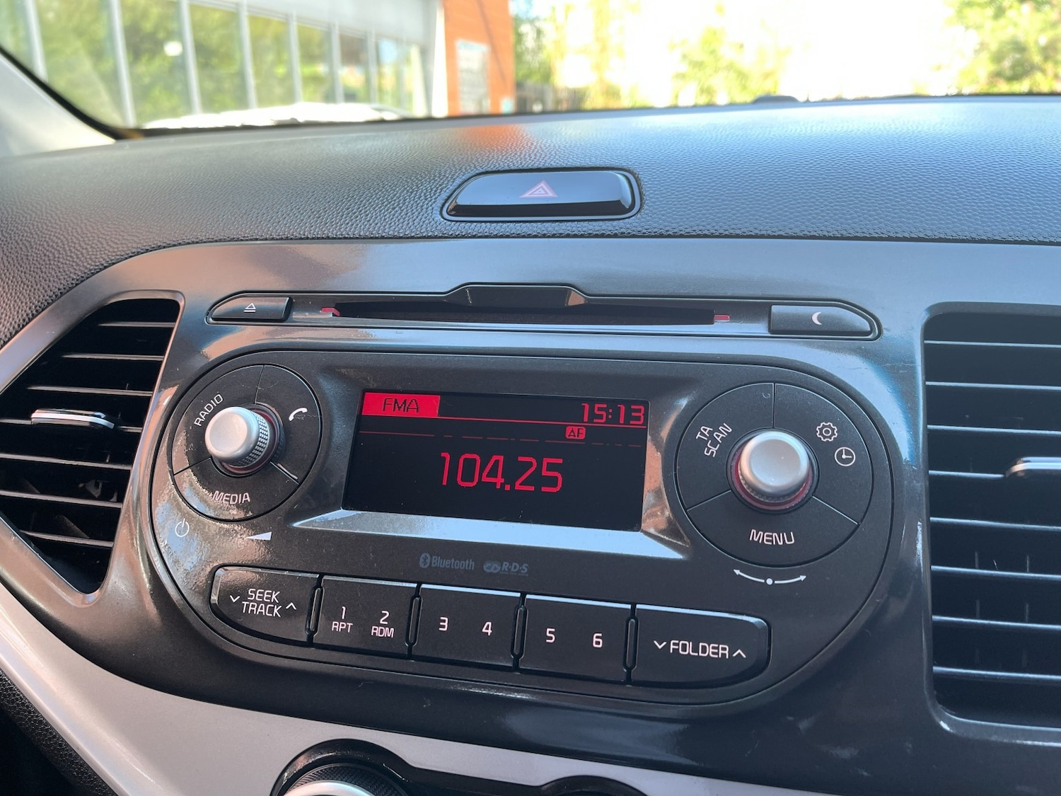 Used Kia Picanto 2015 for sale - 76605667: Photo 43