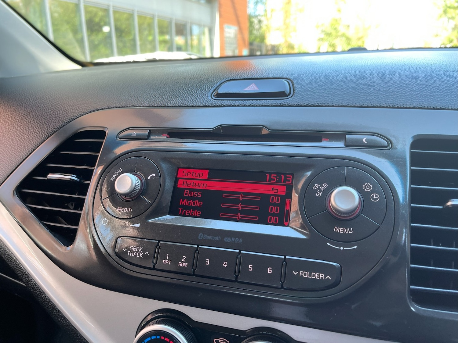 Used Kia Picanto 2015 for sale - 76605667: Photo 47