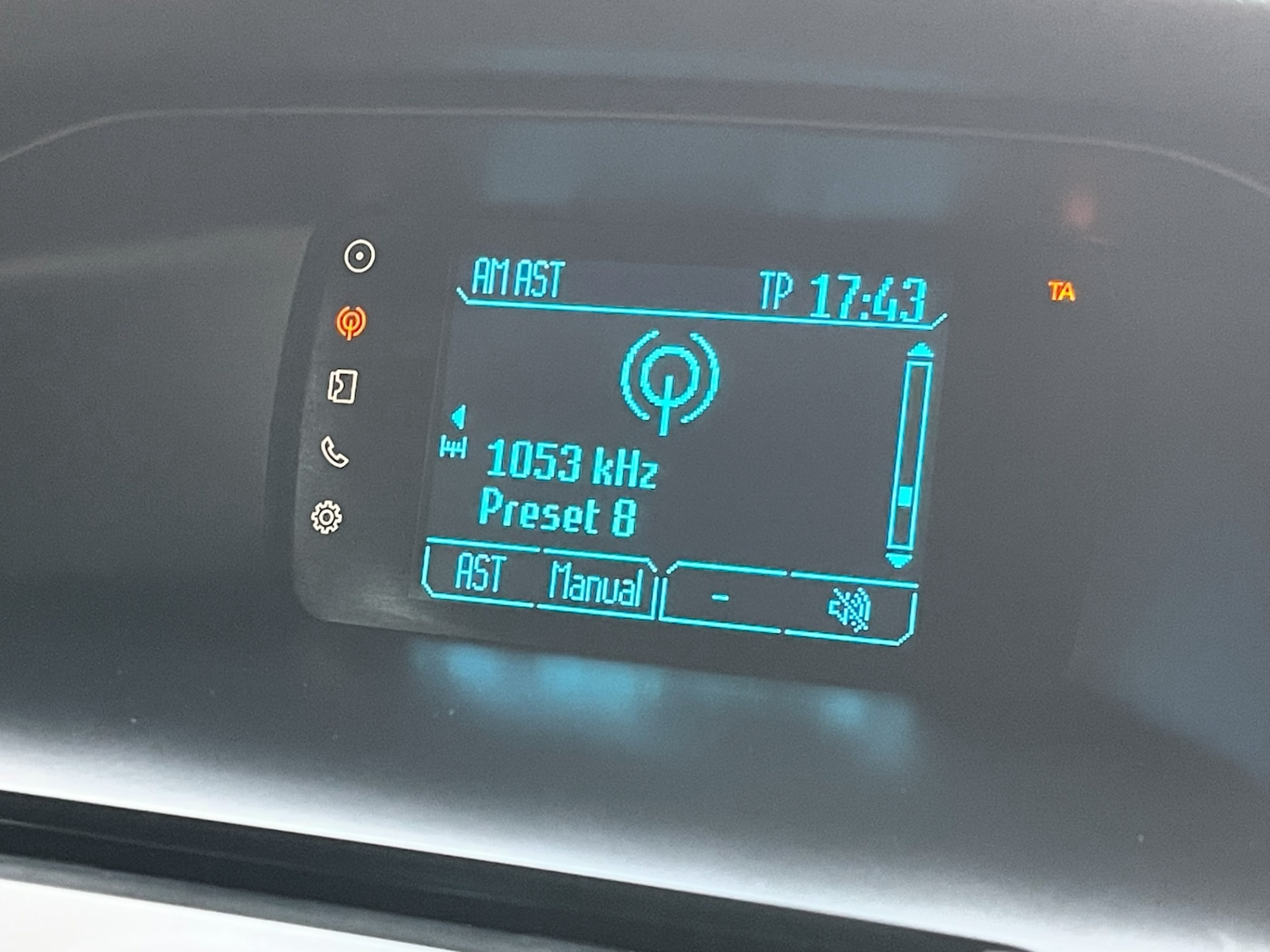 Used Ford Focus 2014 for sale - 76018581: Photo 25