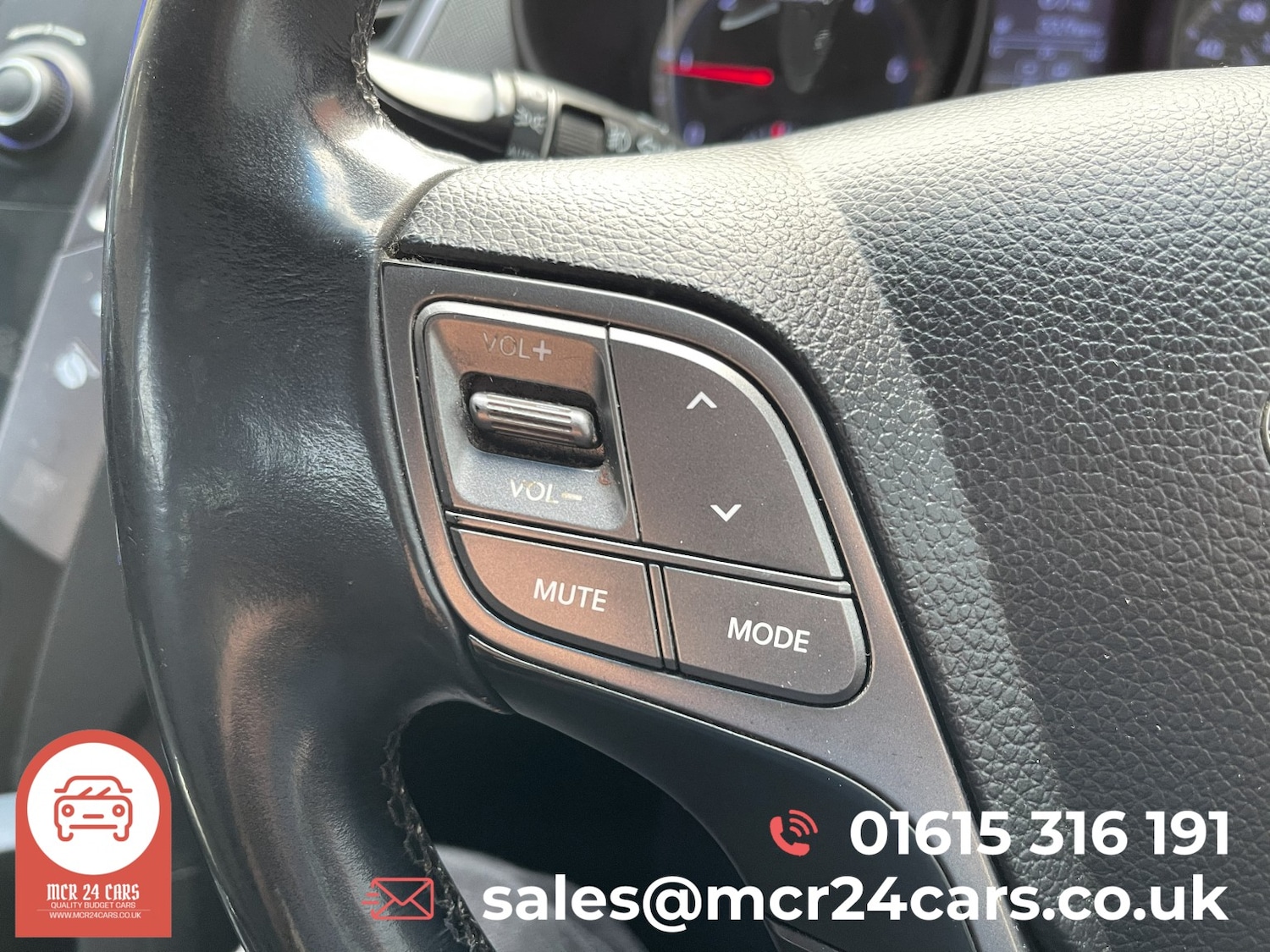 Used Hyundai Santa Fe 2013 for sale - 76605884: Photo 41