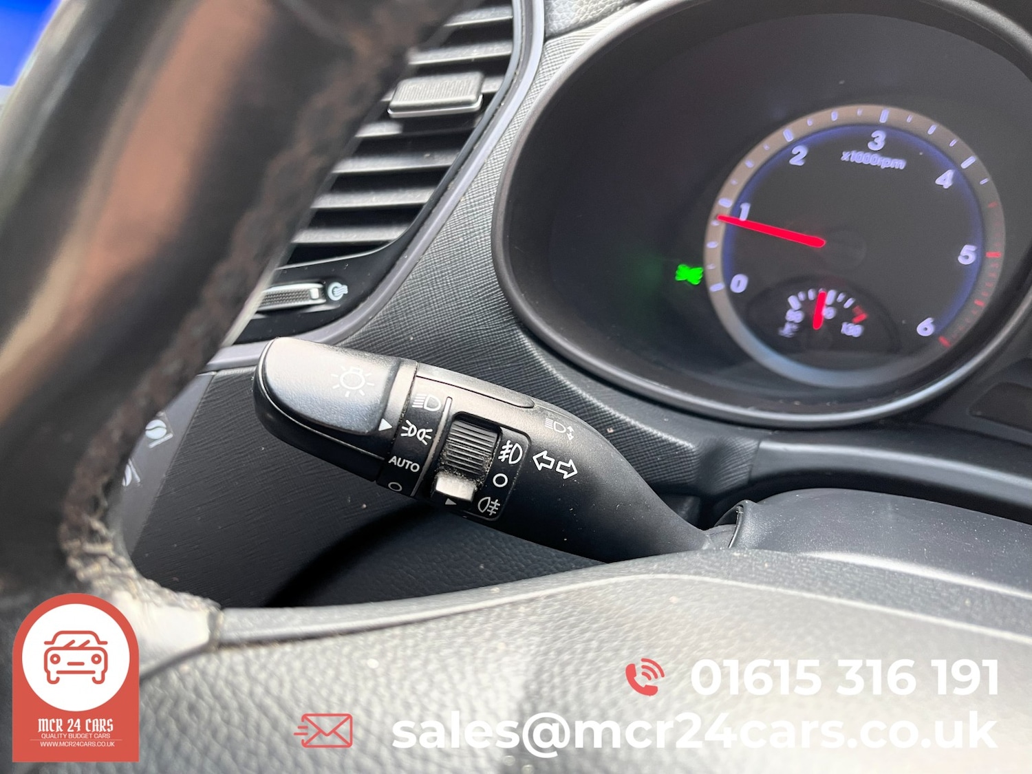 Used Hyundai Santa Fe 2013 for sale - 76605884: Photo 45