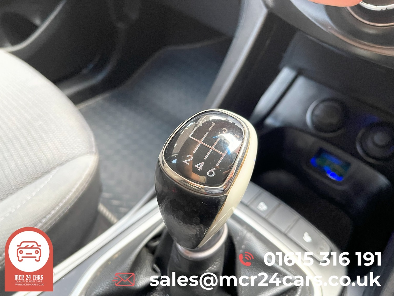 Used Hyundai Santa Fe 2013 for sale - 76605884: Photo 49