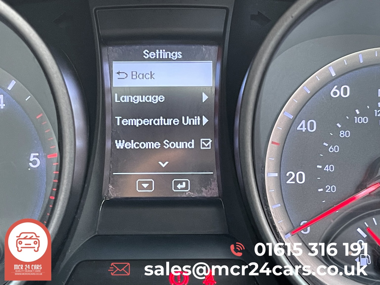 Used Hyundai Santa Fe 2013 for sale - 76605884: Photo 67