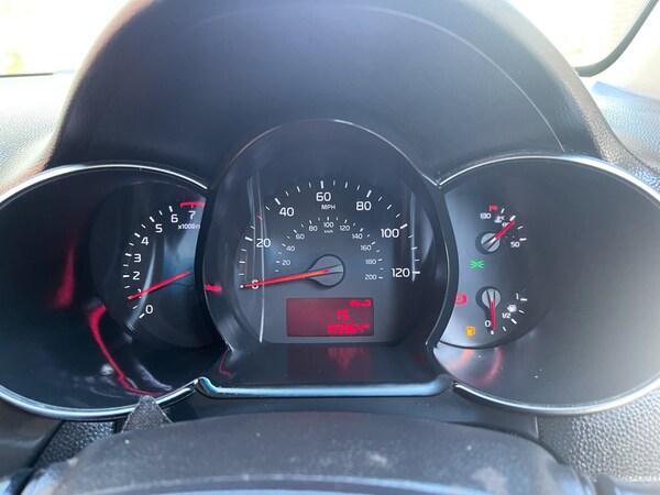 Used Kia Picanto 2015 for sale - 74869172: Photo 16