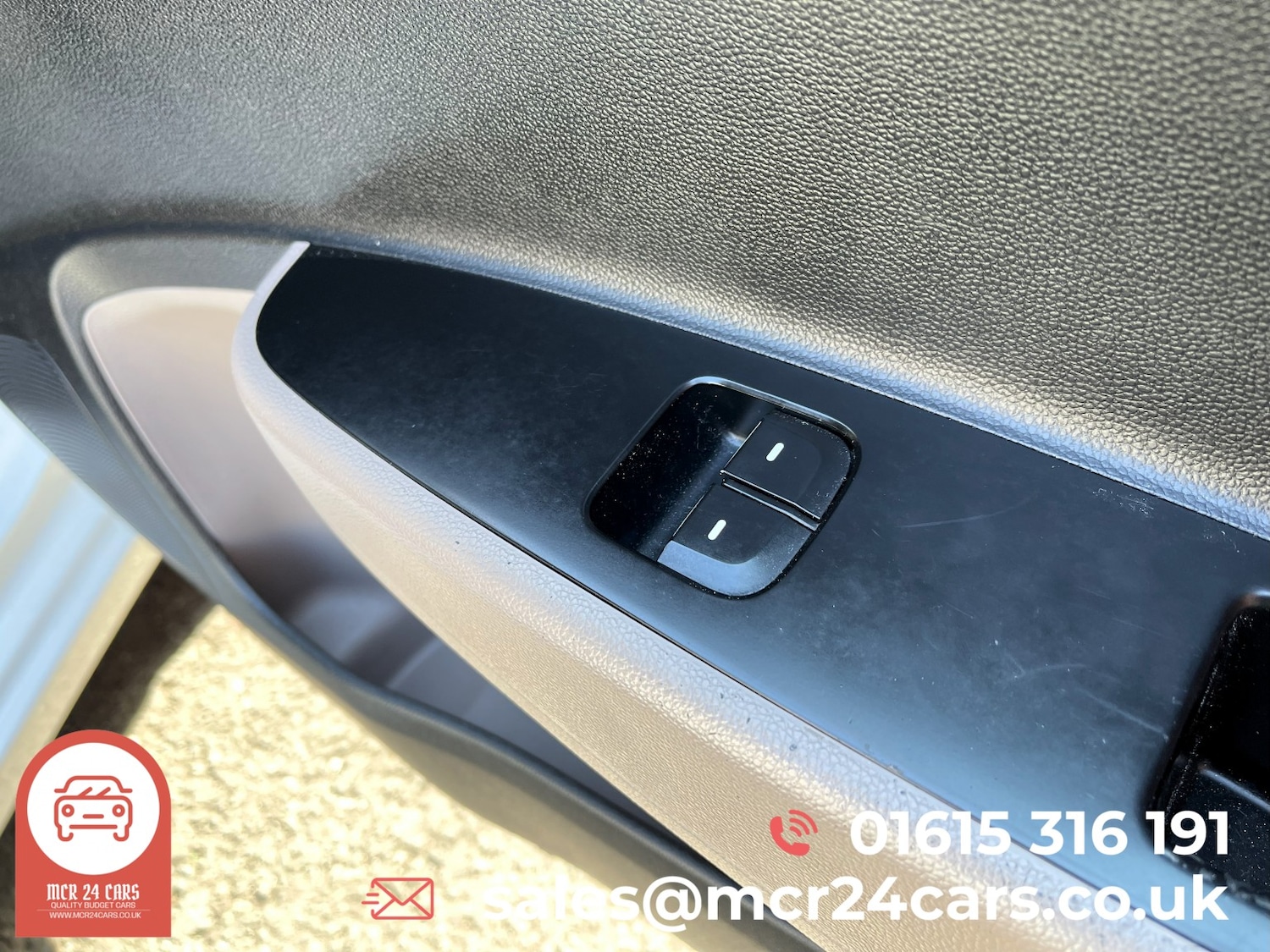 Used Hyundai i10 2016 for sale - 76605901: Photo 34