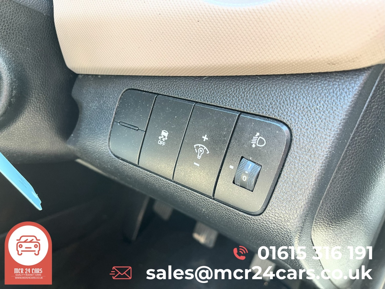 Used Hyundai i10 2016 for sale - 76605901: Photo 35