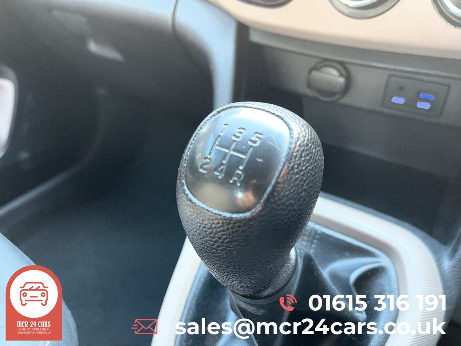 Used Hyundai i10 2016 for sale - 76605901: Photo 43