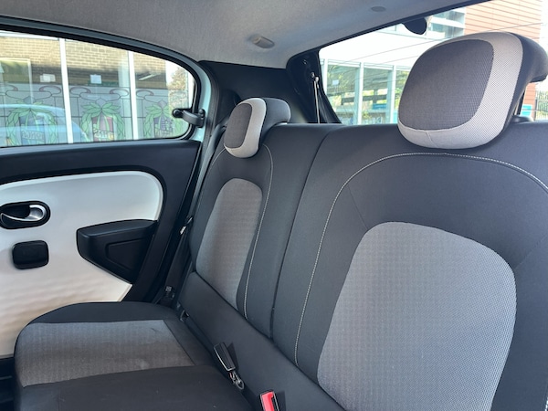 Used Renault Twingo 2015 for sale - 75206209: Photo 35