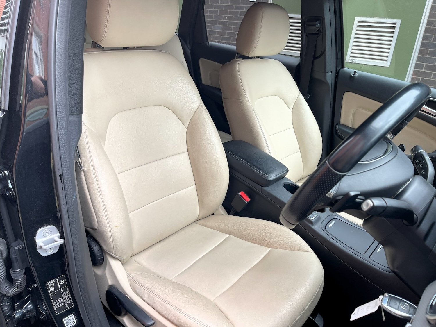 Used Mercedes-Benz B Class 2012 for sale - 76605848: Photo 3