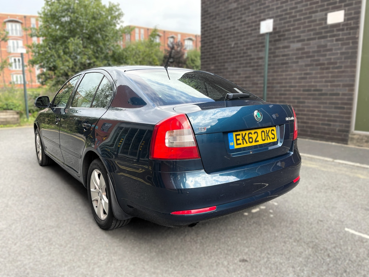 Vehicle 33