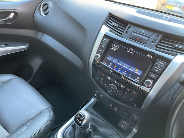 Used Nissan Navara 2021 for sale - 74894513: Photo 11