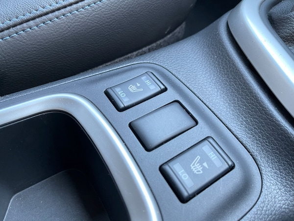 Used Nissan Navara 2021 for sale - 74894513: Photo 14
