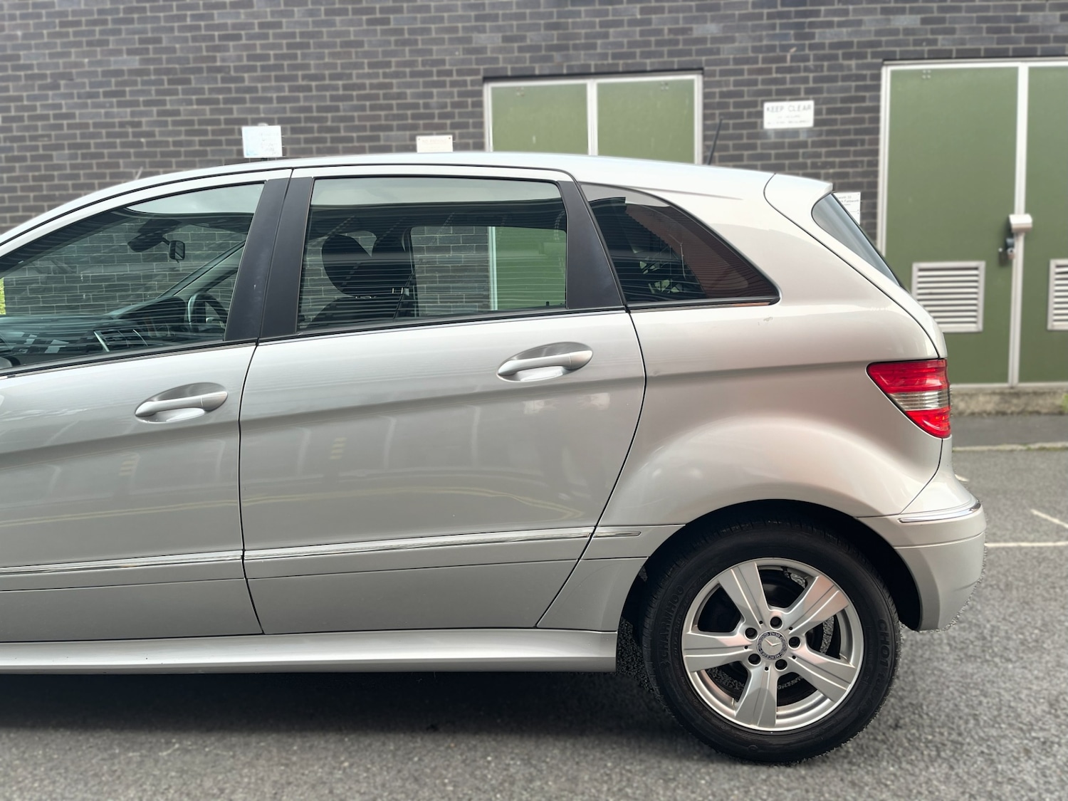 Vehicle 28
