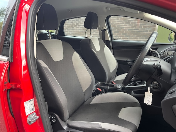Used Ford Focus 2014 for sale - 76170840: Photo 44