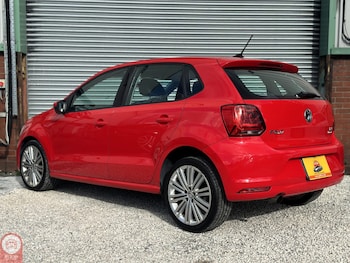 Used Volkswagen Polo 2017 for sale - 79539548: Photo