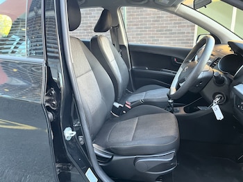 Used Kia Picanto 2016 for sale - 76131632: Photo