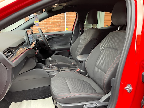 Used Ford Focus 2023 for sale - 74897052: Photo 100