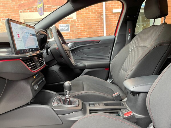 Used Ford Focus 2023 for sale - 74897052: Photo 99