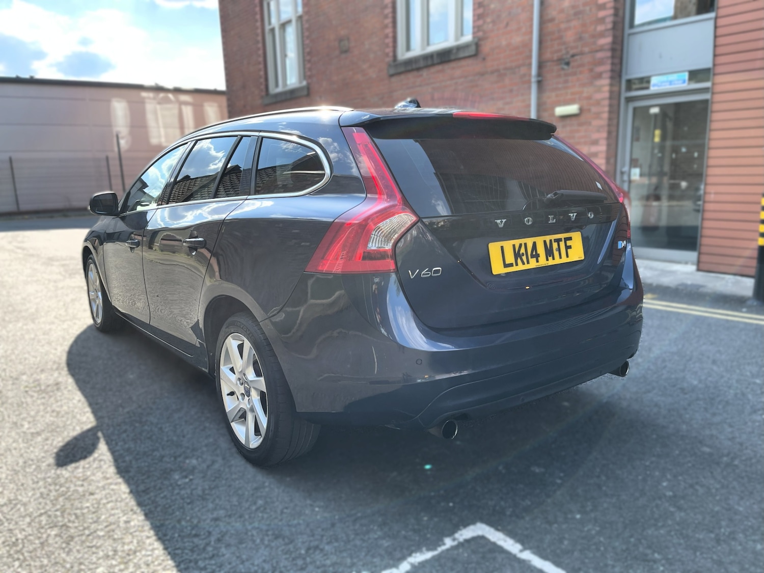Vehicle 28
