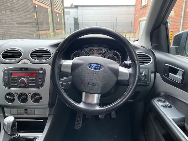 Used Ford Focus 2011 for sale - 75022311: Photo 15
