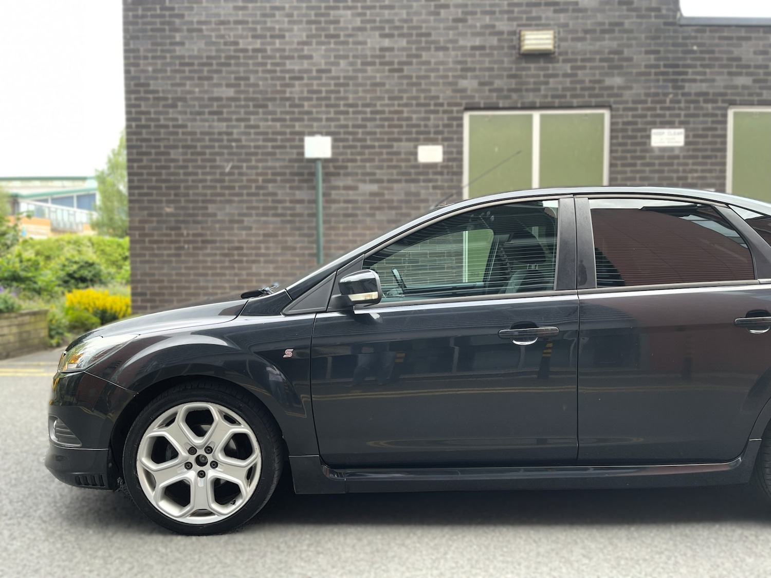 Vehicle 33