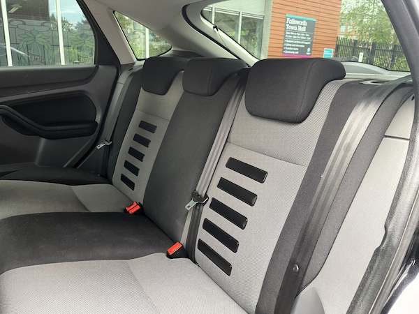 Used Ford Focus 2011 for sale - 75022311: Photo 42