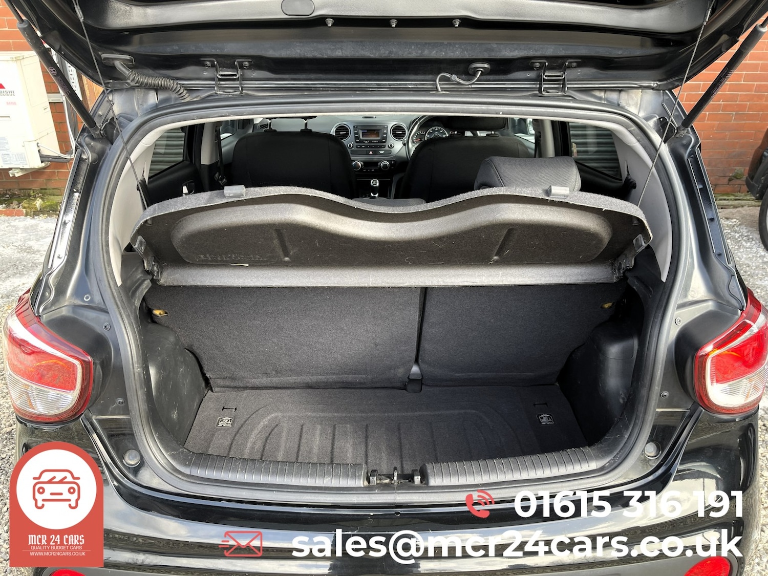 Used Hyundai i10 2017 for sale - 78018283: Photo 11