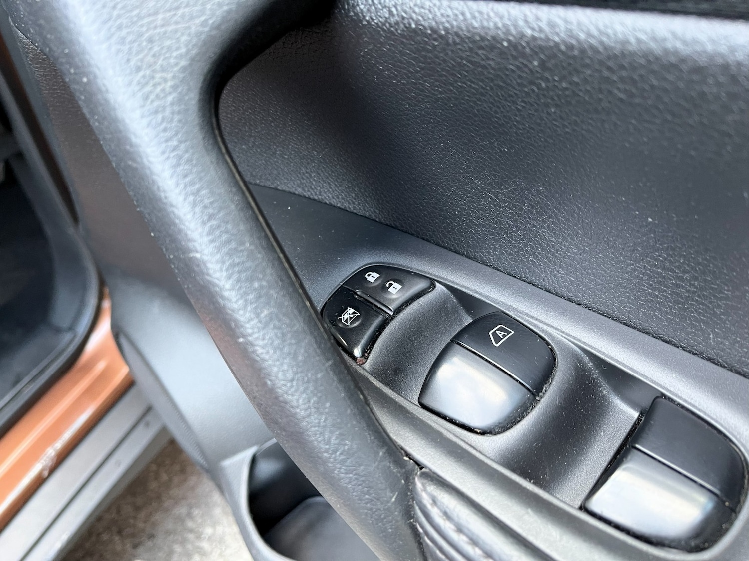 Used Nissan X-Trail 2015 for sale - 76605825: Photo 25