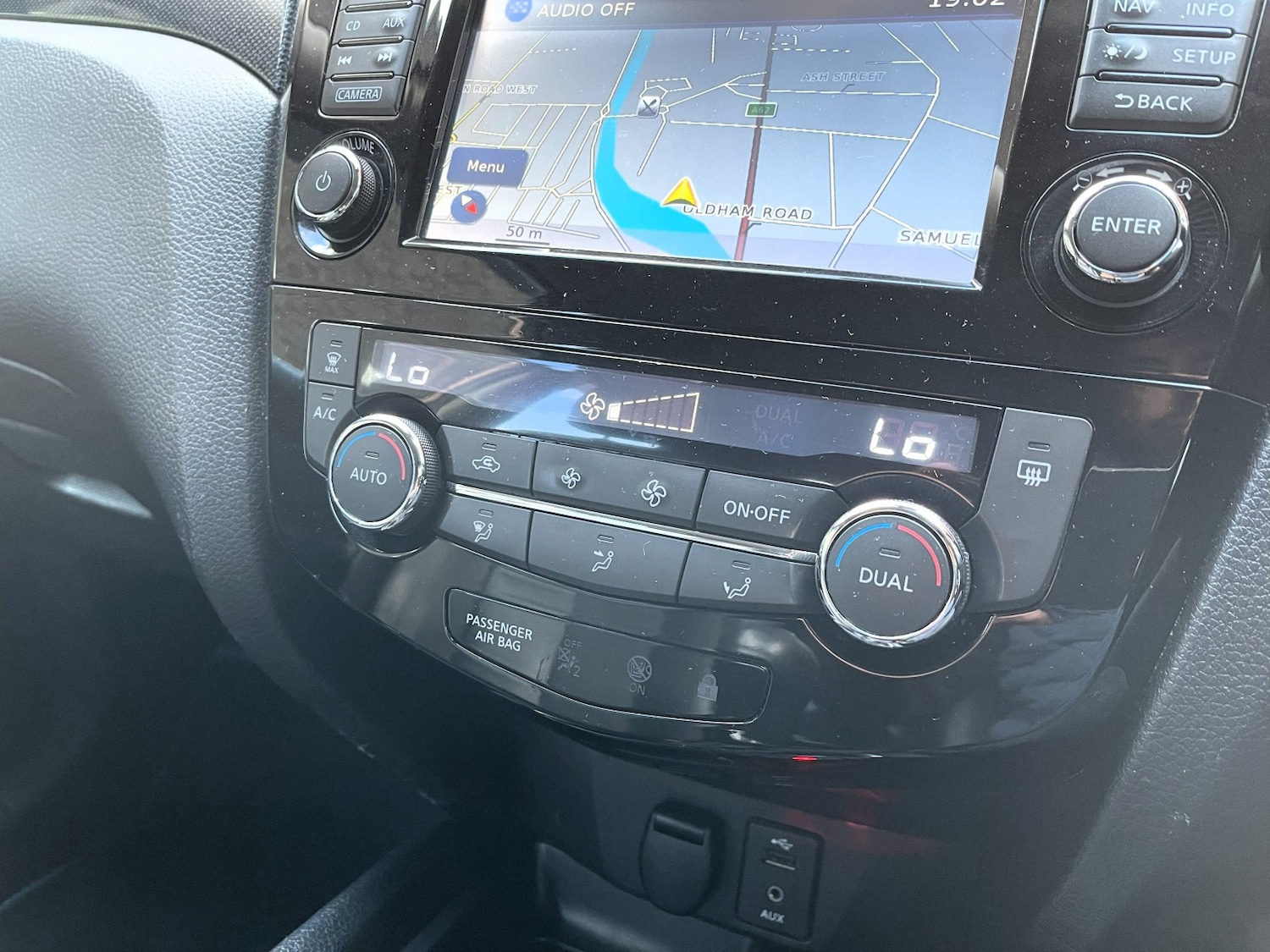 Used Nissan X-Trail 2015 for sale - 76605825: Photo 42