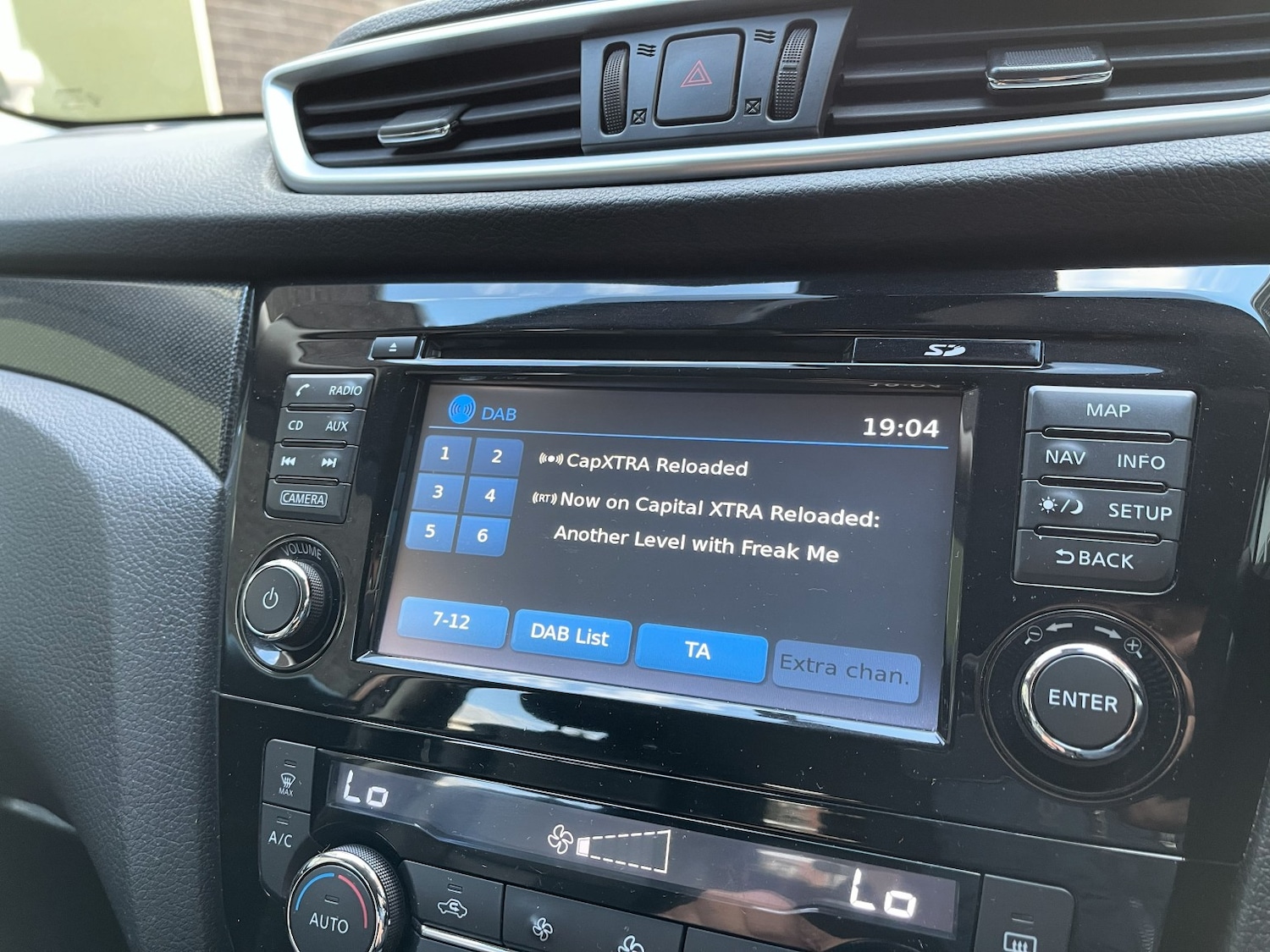 Used Nissan X-Trail 2015 for sale - 76605825: Photo 49