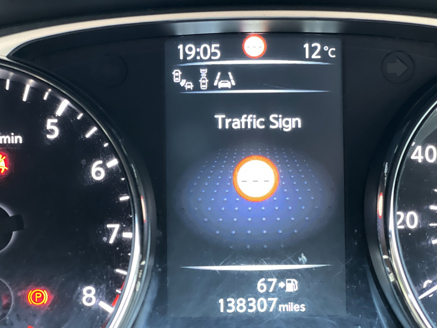 Used Nissan X-Trail 2015 for sale - 76605825: Photo 57