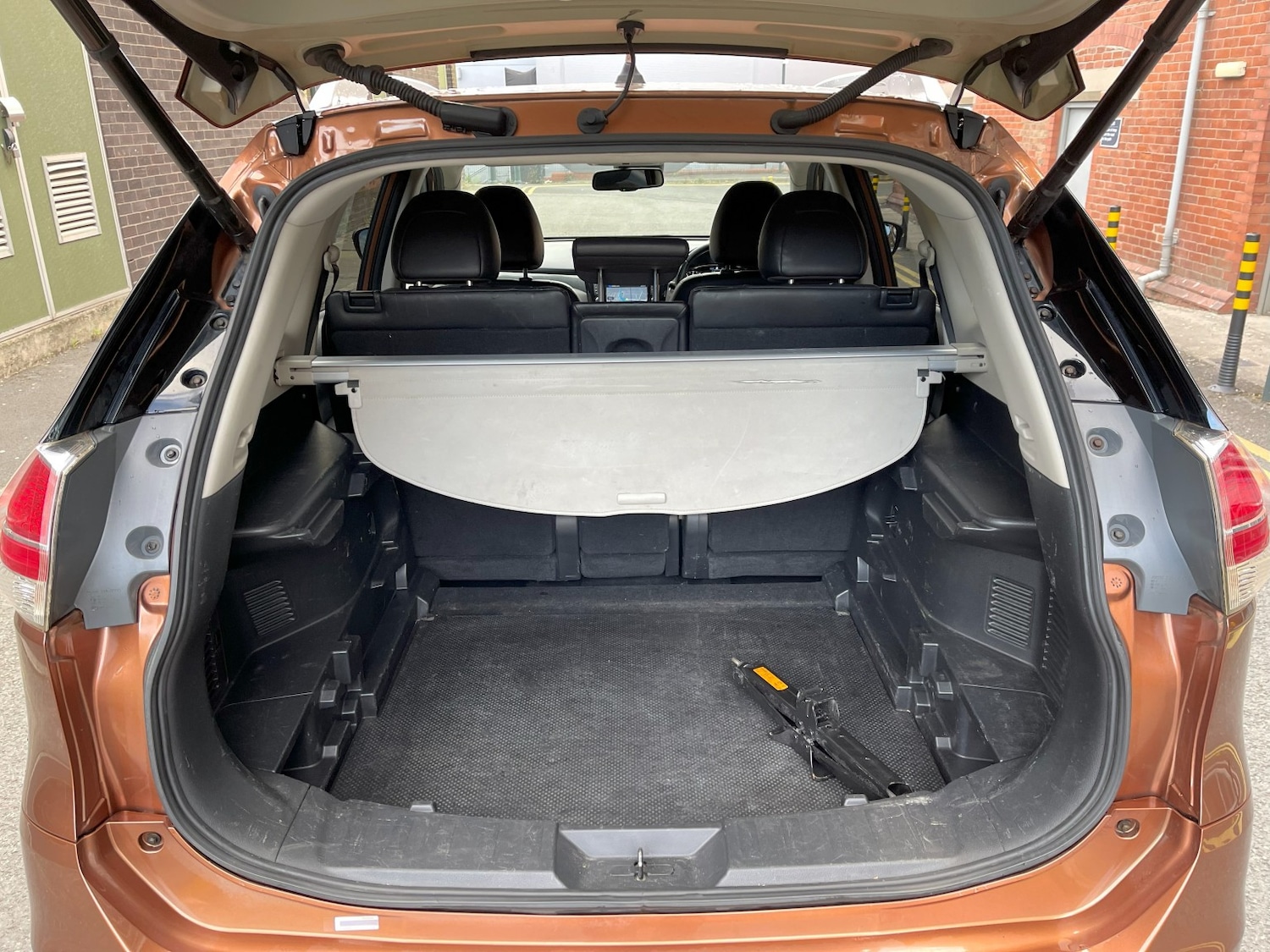 Used Nissan X-Trail 2015 for sale - 76605825: Photo 9