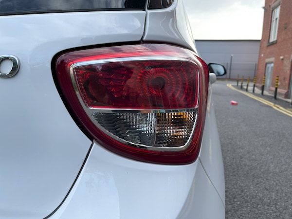 Used Hyundai i10 2016 for sale - 75412744: Photo 20