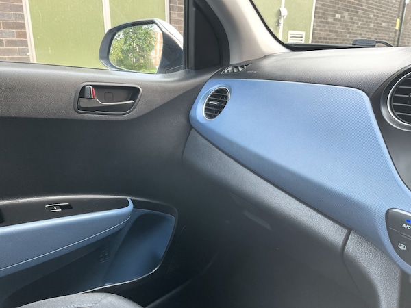 Used Hyundai i10 2016 for sale - 75412744: Photo 48