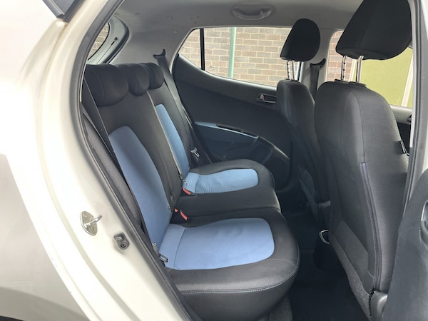 Used Hyundai i10 2016 for sale - 75412744: Photo 51