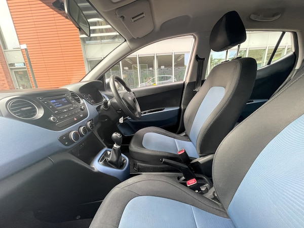 Used Hyundai i10 2016 for sale - 75412744: Photo 53