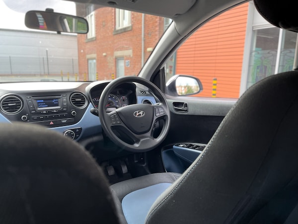 Used Hyundai i10 2016 for sale - 75412744: Photo 54