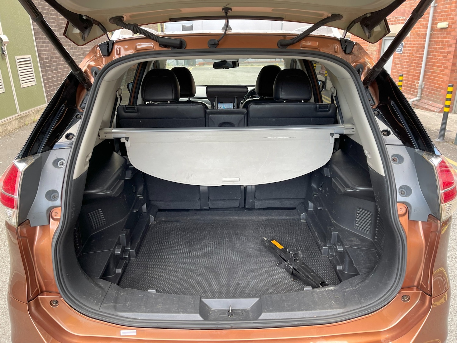 Vehicle 9